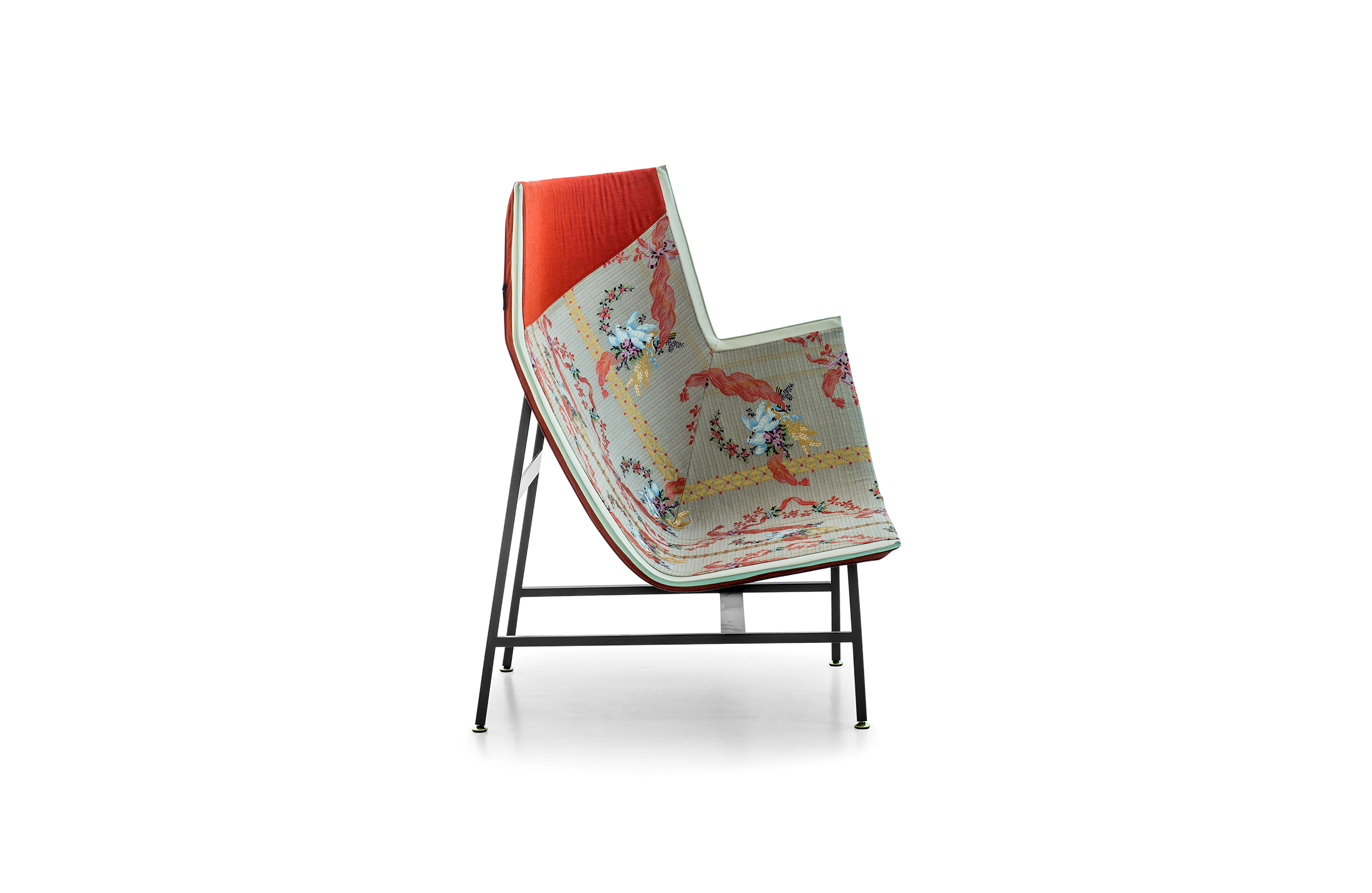 乐动在线体育·(China)官方网站 - 坐具|休闲椅|办公家具|登录入口家具|纸飞机休闲椅