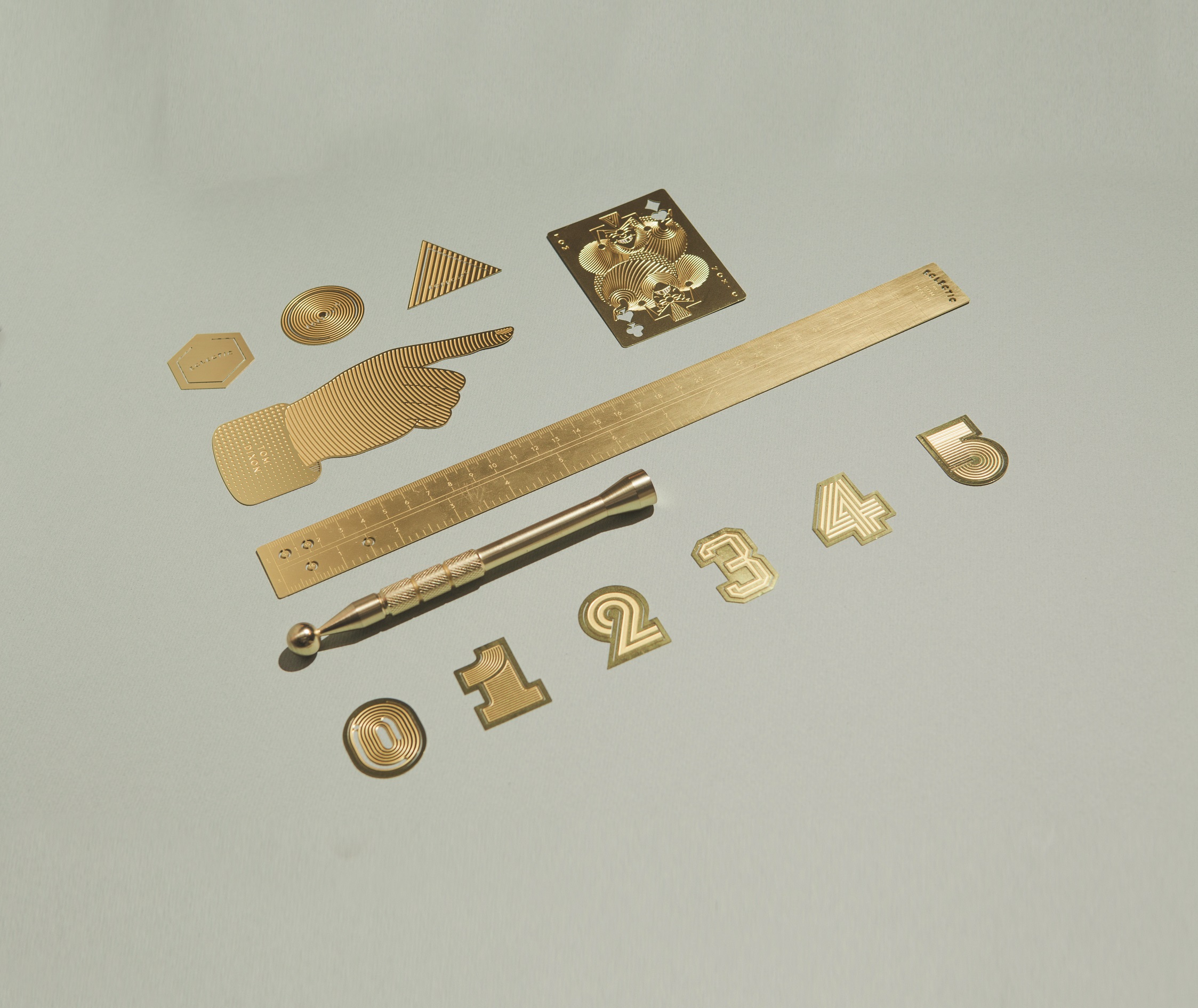乐动在线体育·(China)官方网站 - 附件|饰品|办公家具|登录入口家具|手型书签
