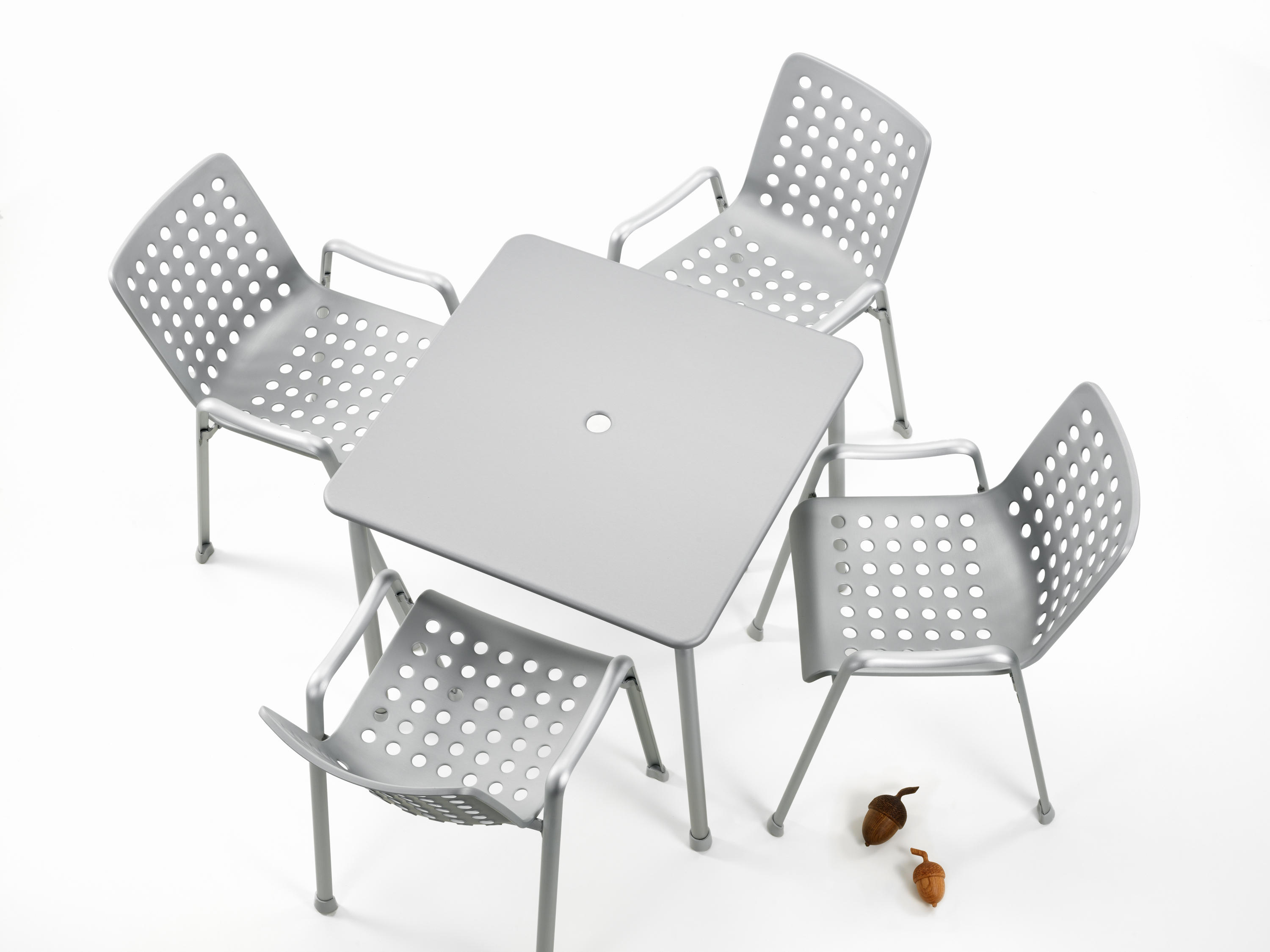 乐动在线体育·(China)官方网站 - 坐具|餐椅|办公家具|登录入口家具|兰迪户外餐椅