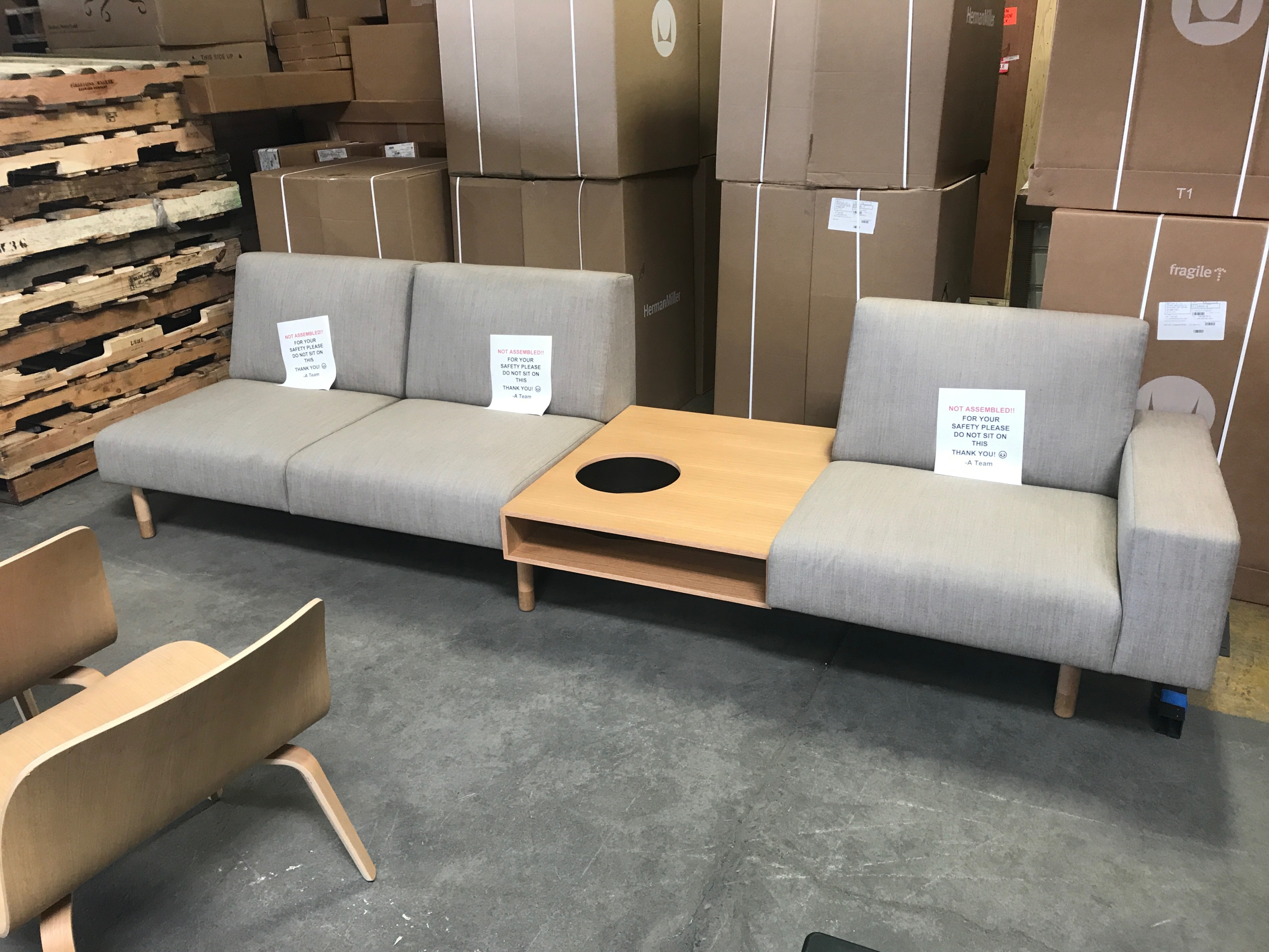 乐动在线体育·(China)官方网站 - 坐具|沙发|办公家具|登录入口家具|SISTEMA 沙发