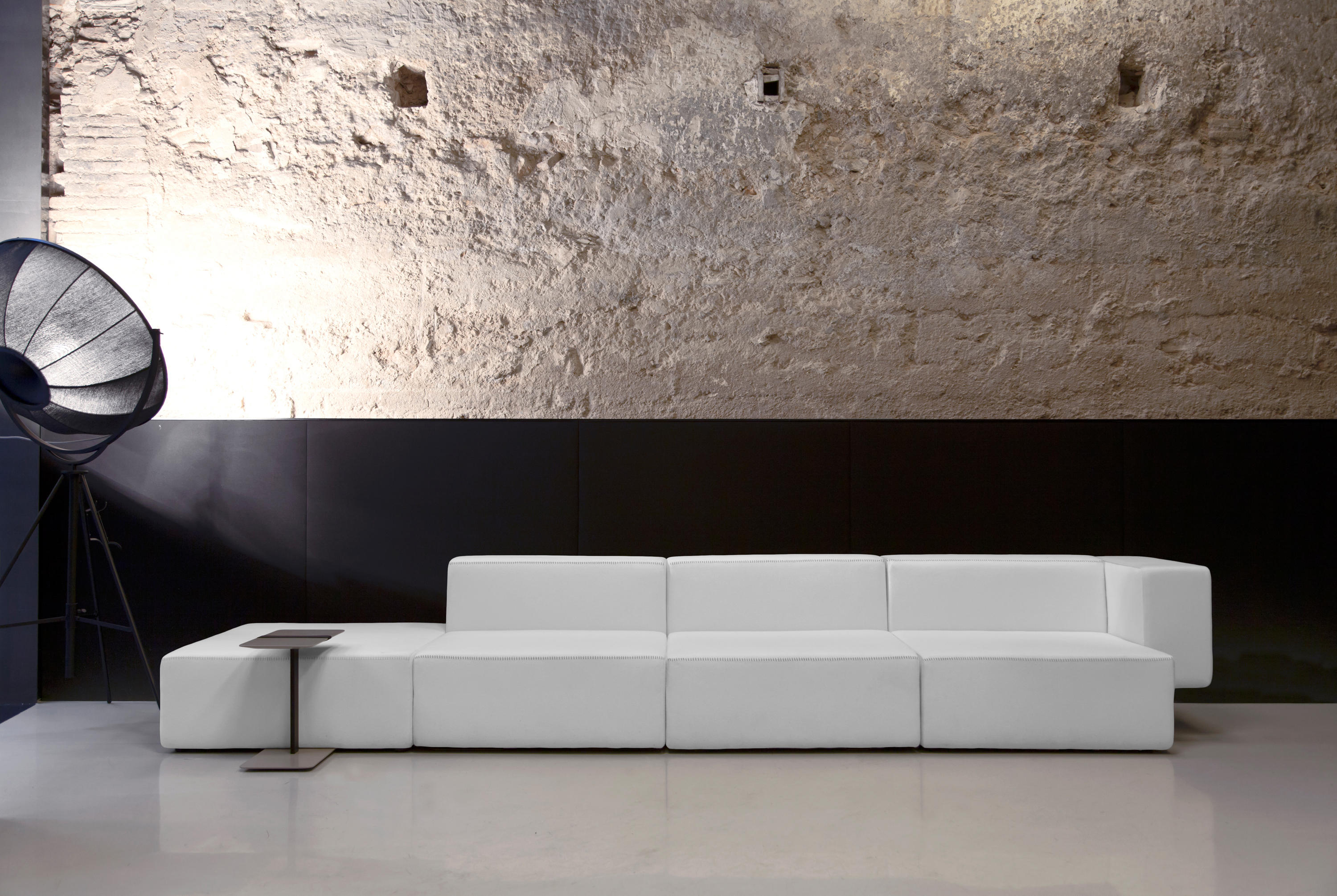 乐动在线体育·(China)官方网站 - 坐具|沙发|办公家具|登录入口家具|Step sofa 沙发