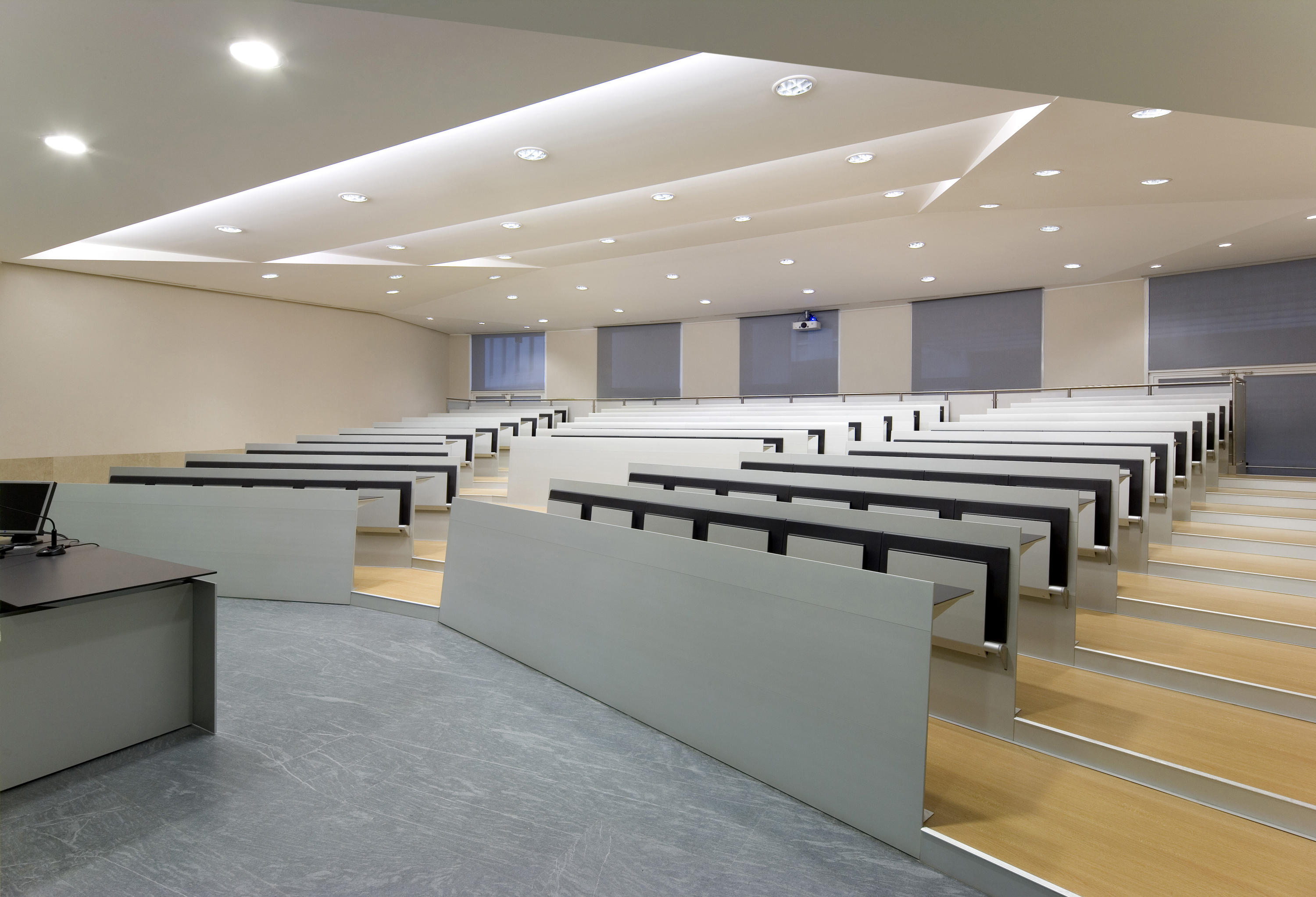学校家具|阶梯教室桌椅|办公家具|登录入口家具|刀片系统