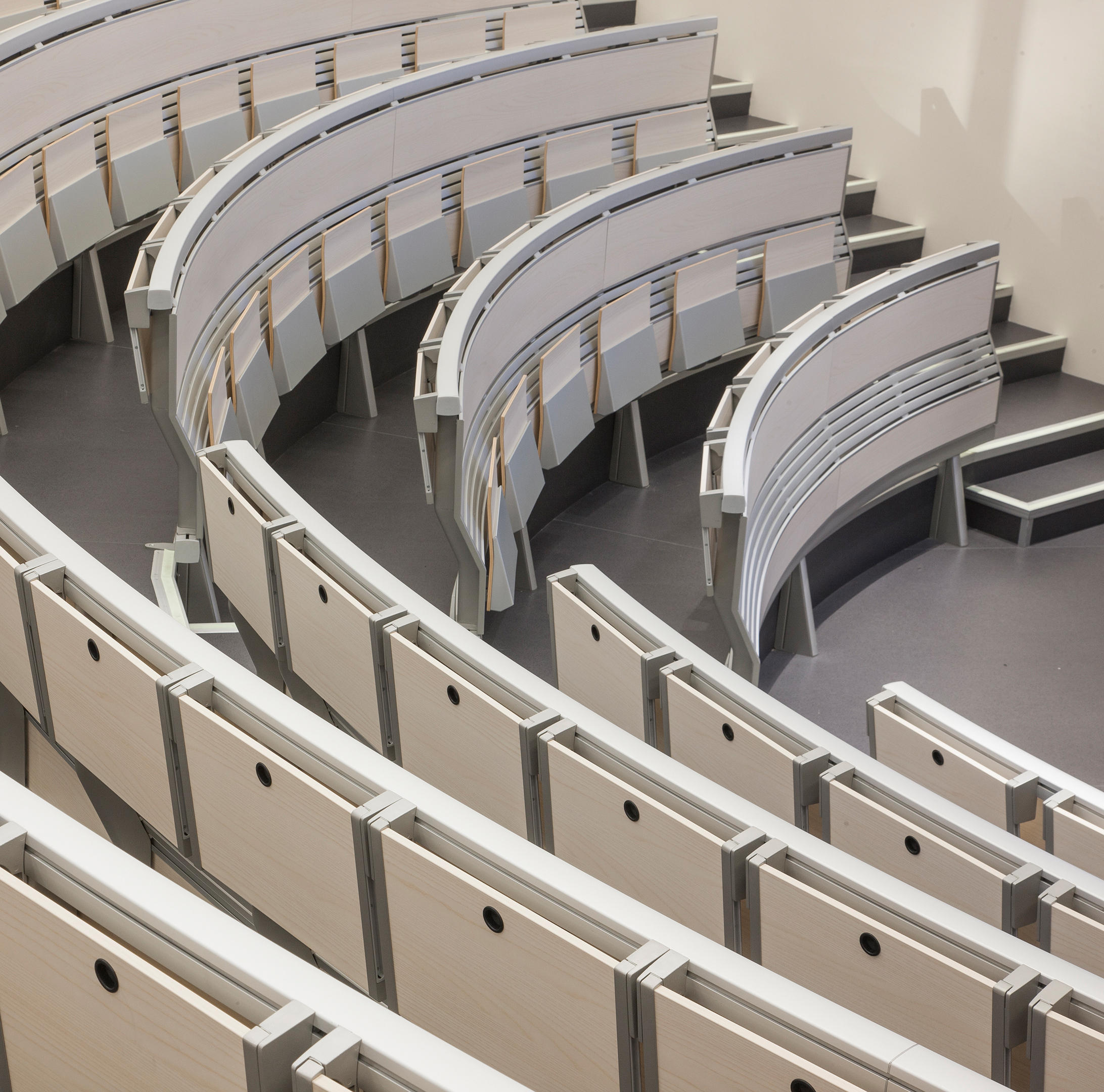 学校家具|阶梯教室桌椅|办公家具|登录入口家具|跑步者