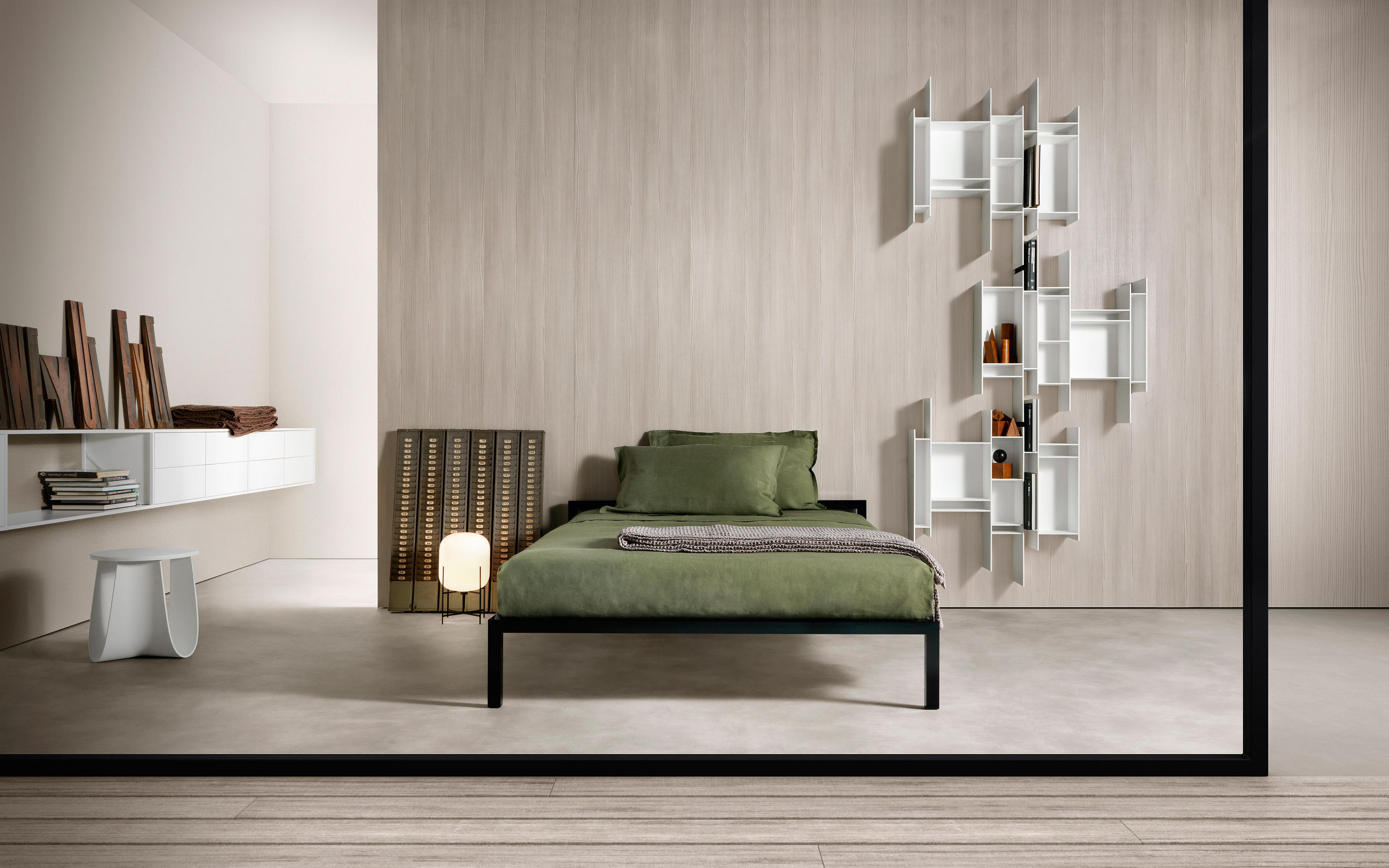 乐动在线体育·(China)官方网站 - 卧室|床|办公家具|登录入口家具|ALUMINIUM BED 床