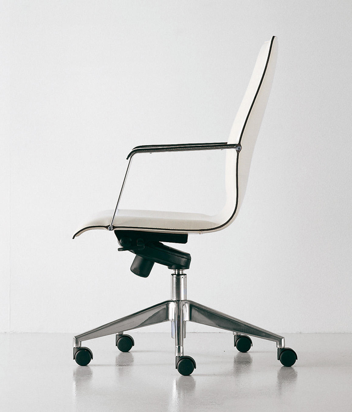 办公椅|现代真皮会议椅|办公家具|登录入口家具|KX executive 办公椅洽谈椅