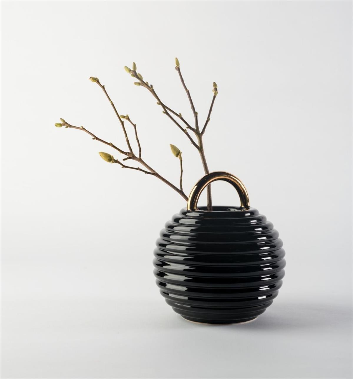 乐动在线体育·(China)官方网站 - 附件|花器|办公家具|登录入口家具|Grasso  花瓶/饰品