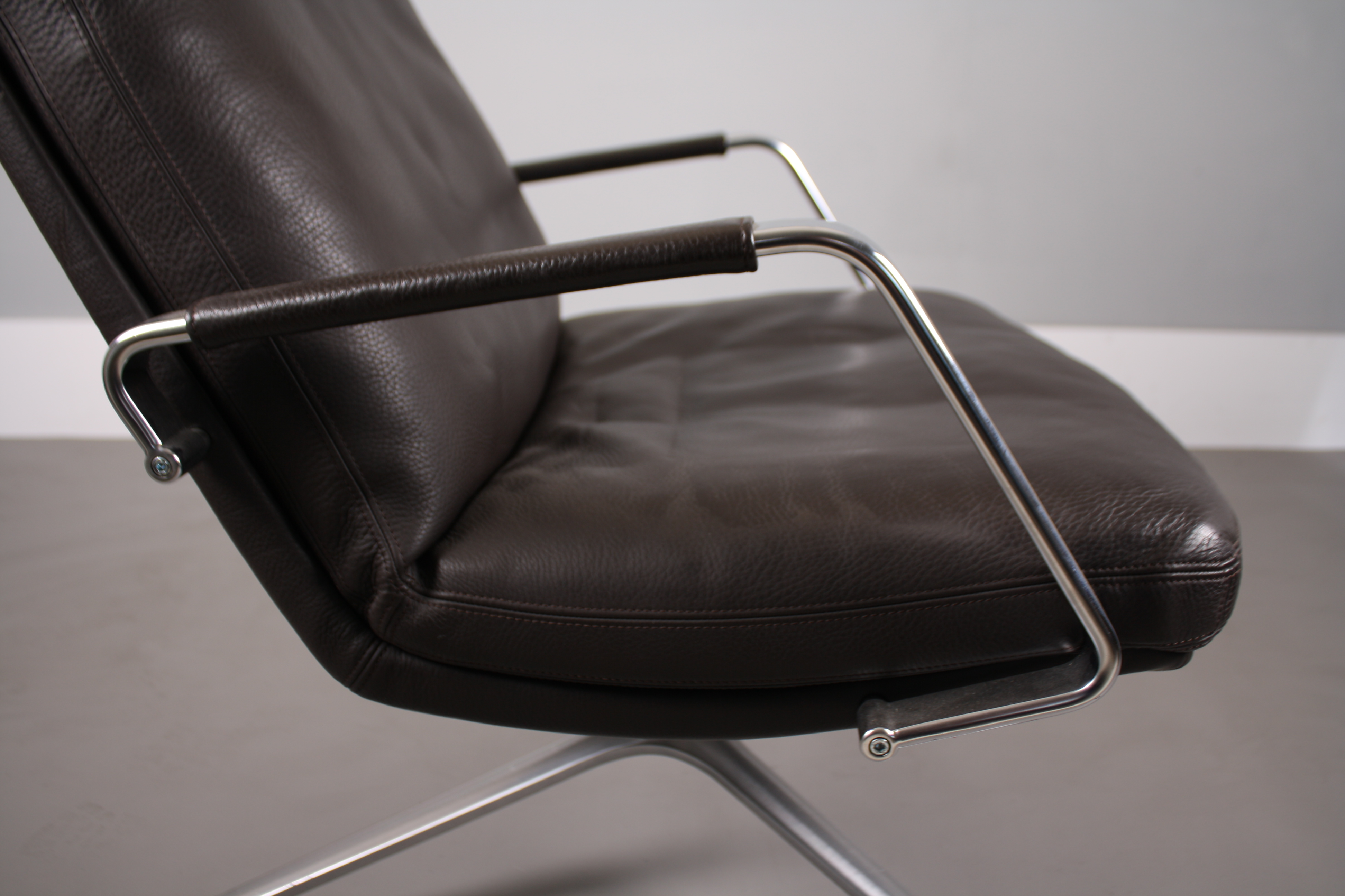 办公椅|现代真皮中班椅|办公家具|登录入口家具|FK 86 Lounge.