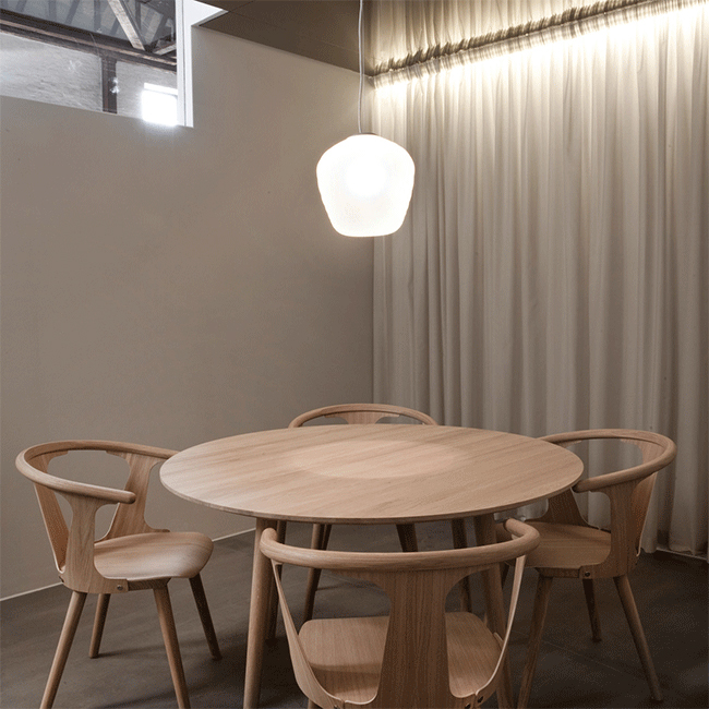 乐动在线体育·(China)官方网站 - 坐具|餐椅|办公家具|登录入口家具|Between SK2 餐椅